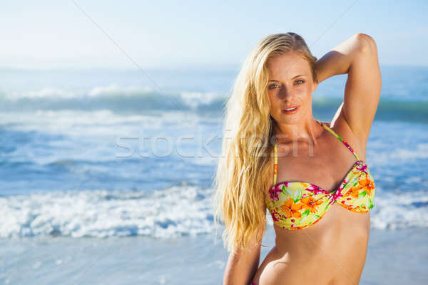 5711041_stock-photo-gorgeous-blonde-in-bikini-standing-on-the-beach Высокооплачиваемая вакансия