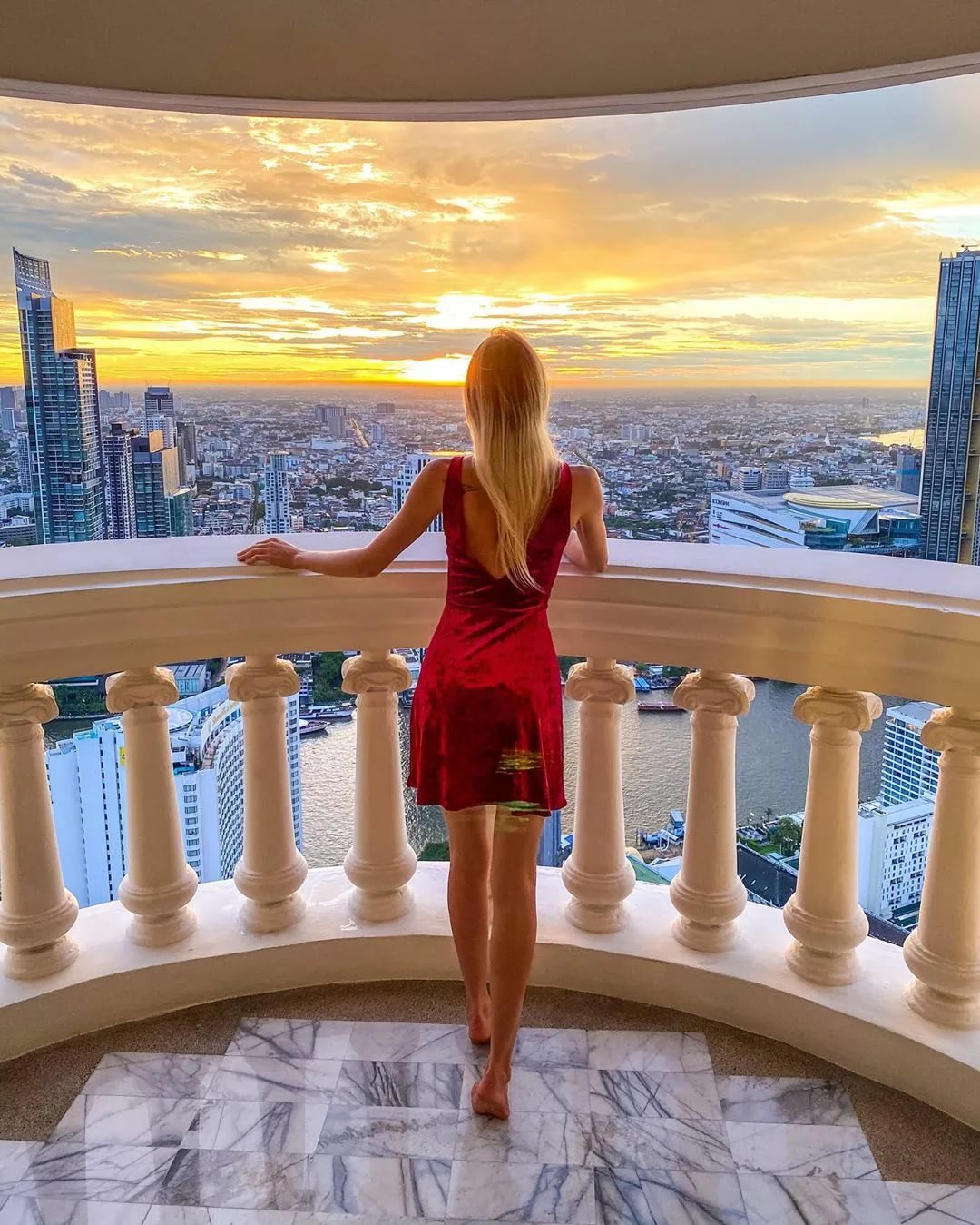 i (3) Высокооплачиваемая вакансия