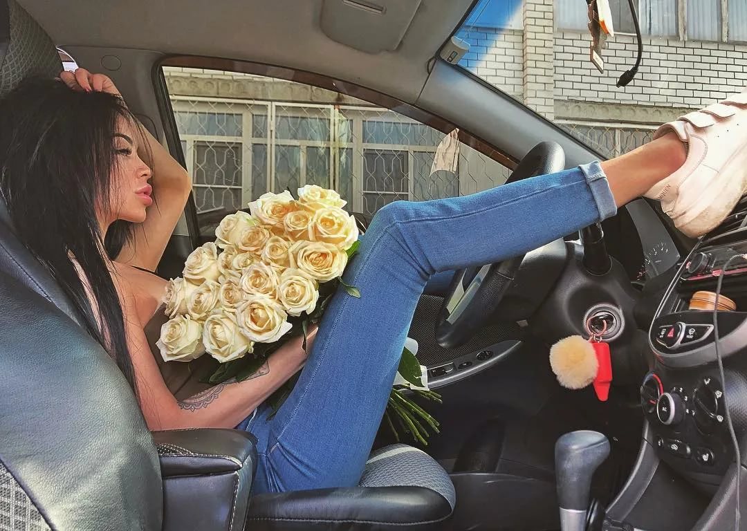 i (1) Высокооплачиваемая вакансия