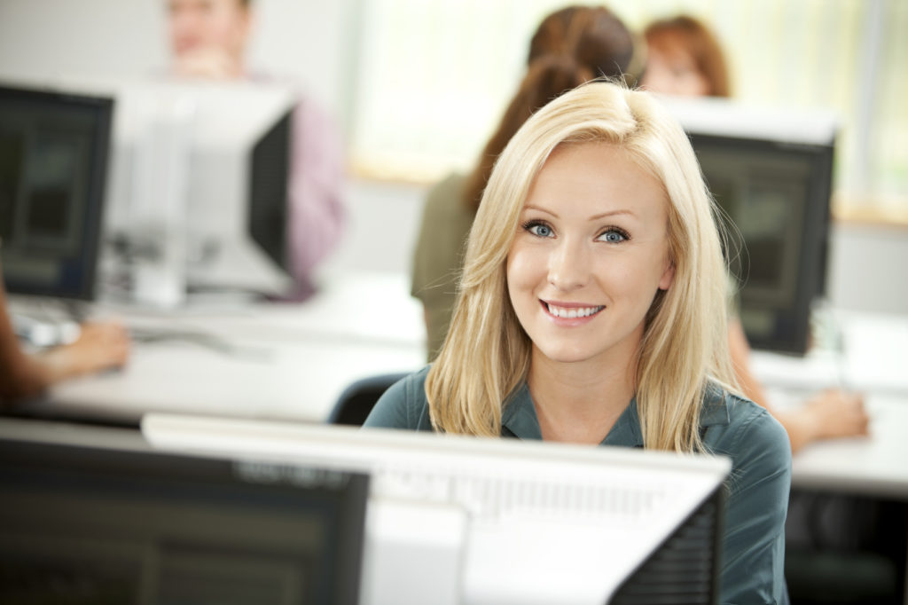 Менеджер по продажам