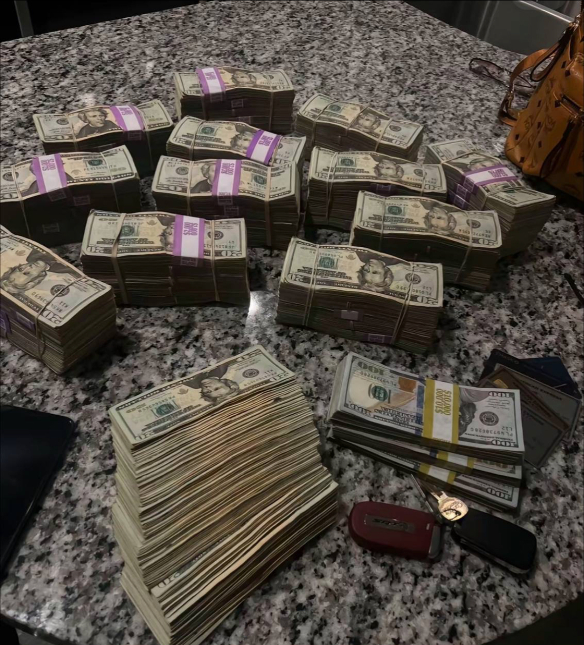 IMG_1916wU1C0qU Высокооплачиваемая вакансия